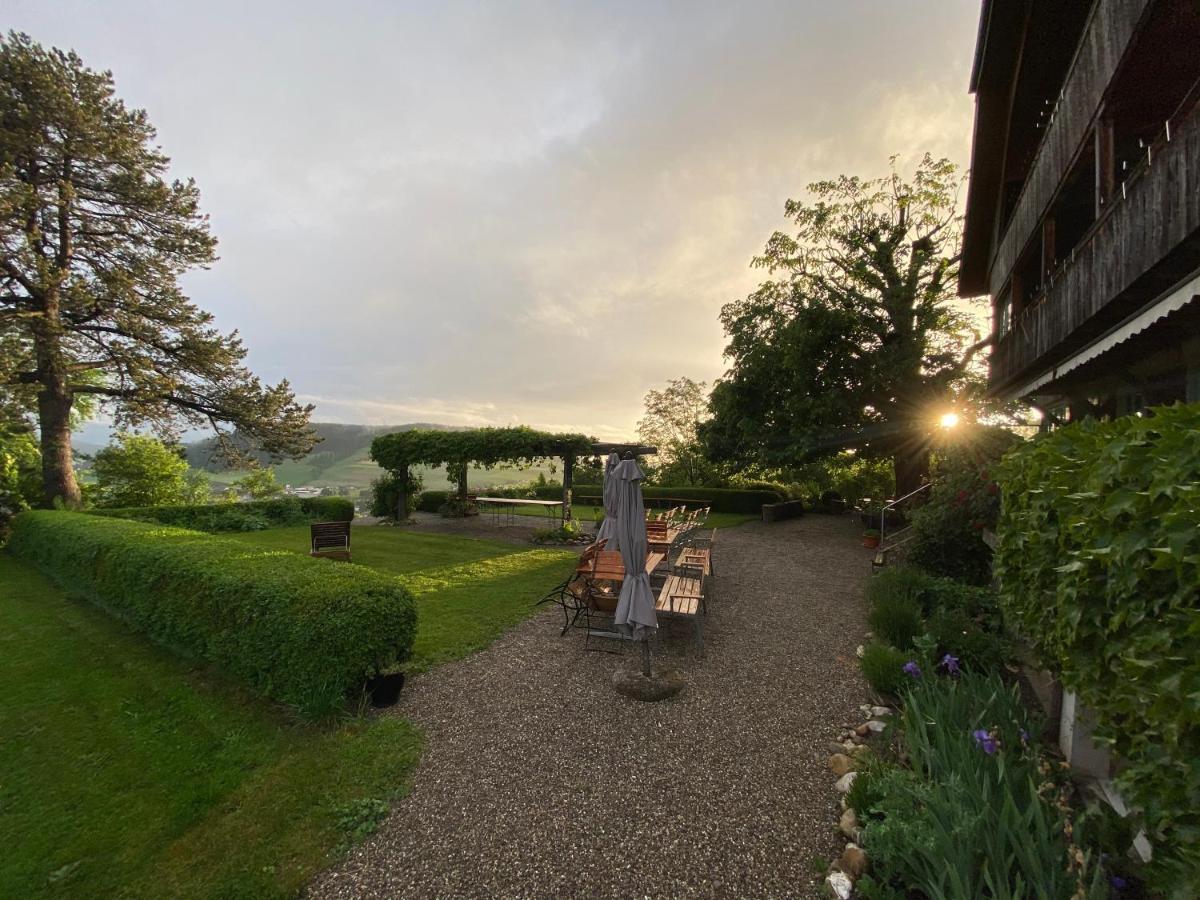Bio Garni Möschberg Hotell Grosshochstetten Exteriör bild